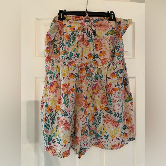 Old Navy O-Ring Floral Romper Size XXL - Picture 2 of 3